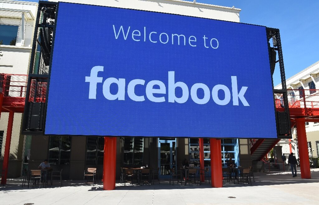 Secrets for small businesses operating on Facebook